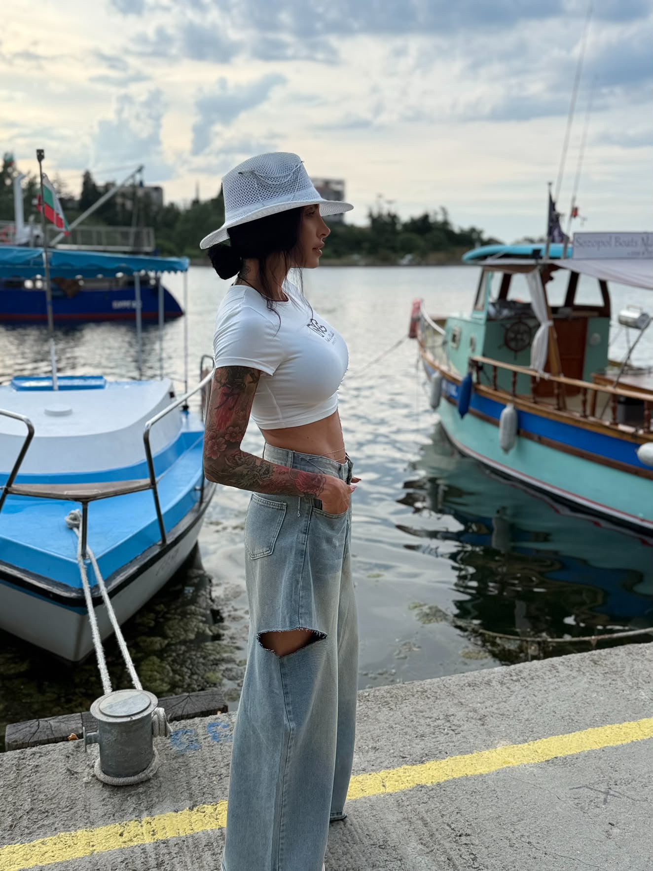 Шапка White Chain