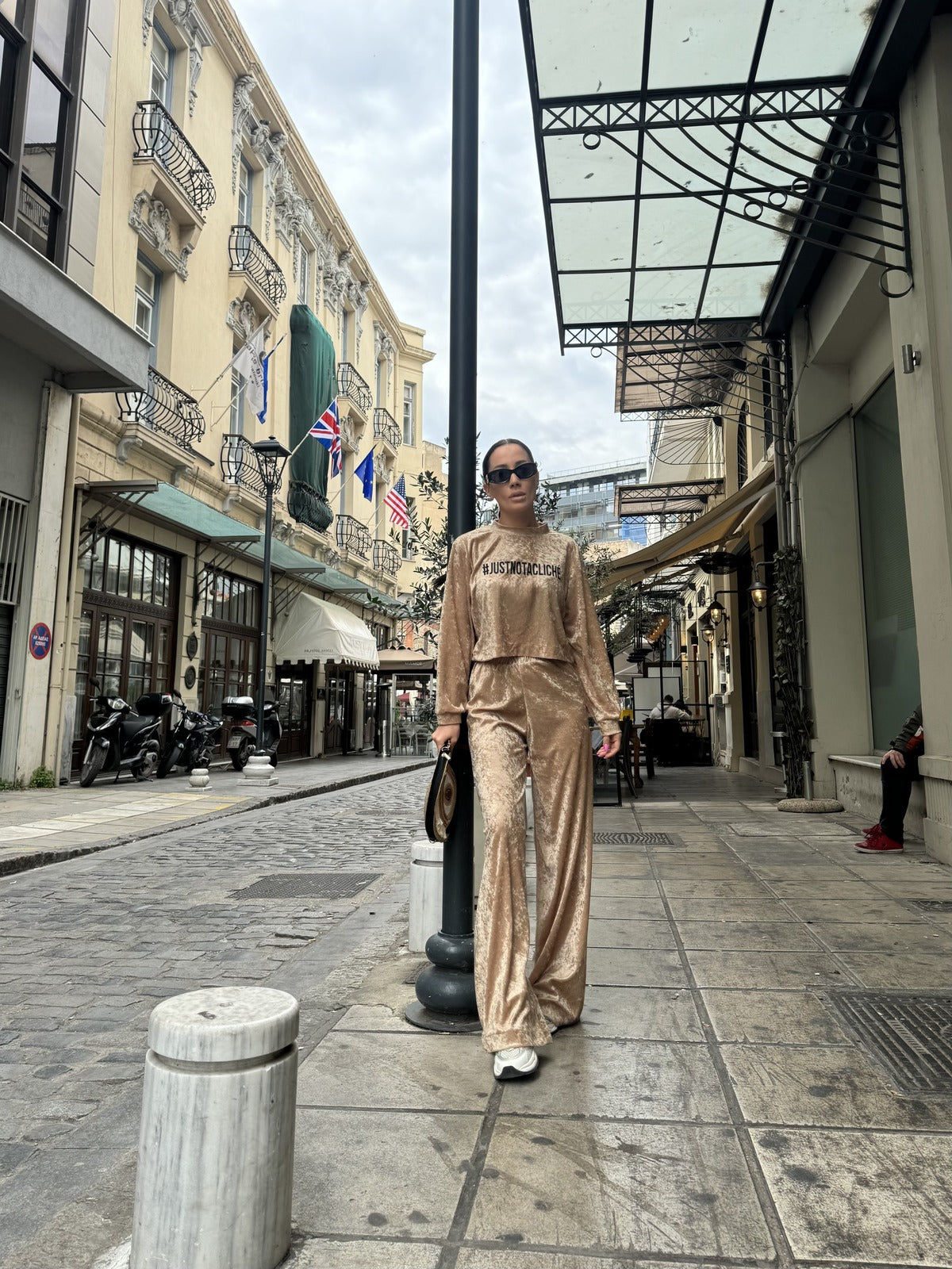 Плюшен сет #JUSTNOTACLICHÉ